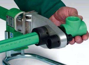 paial`nik dlia soedineniia polipropilenovy`kh trub Снимка - поялник за свързване на полипропиленови тръби