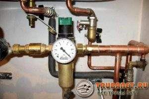 манометър Снимка - манометър за наблюдение на налягането