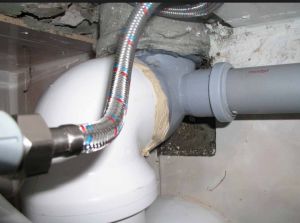 PVC канализация Снимка: PVC канализационна система