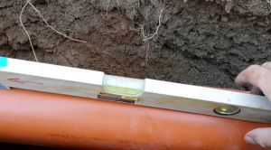 наклон на канализационната тръба Снимка: ъгъл на наклона на канализацията