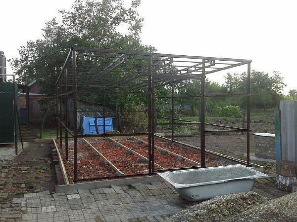 подготовка за изливане на пода Снимка: Подготовка за изливане на пода