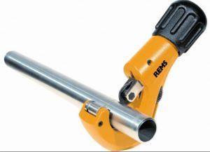 Тръборезачка за стоманени тръби Снимка: Резачка за стоманени тръби