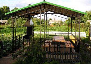 беседка „Направи си сам“ Снимка: Направи си сам беседка