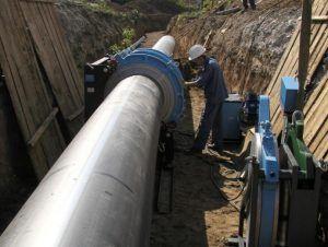 Фланцово свързване на стоманени тръби под налягане Снимка: Фланцово свързване на стоманени тръби под налягане