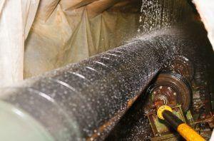 Стоманени тръби във VUS Снимка: Стоманени тръби във VUS