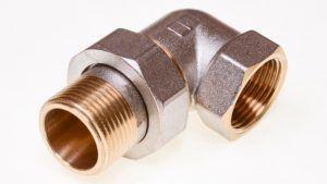 Ъглов фитинг с холендрова гайка, "американски" Снимка: Ъглов фитинг с холендрова гайка, "американска"