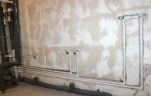 Водопроводна тръба в апартамент Снимка: Водоснабдителна система в апартамент