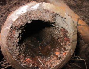 вътрешен клирънс на водопроводните тръби Снимка: вътрешен клирънс на водопровод