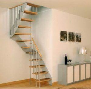 Междуетажни инсталации Снимка: Междуетажно стълбище