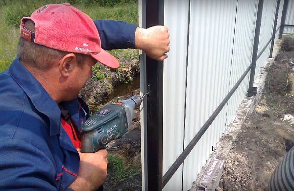 Закрепване на опорните ленти Снимка - Закрепване на опорните ленти