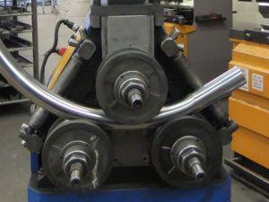 Огъване чрез търкаляне Снимка - Машина за огъване на ролка