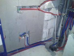 Снимка - Подмяна на тръби в банята