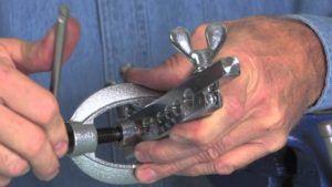 механично регулиране на колелата Снимка – механично разширение