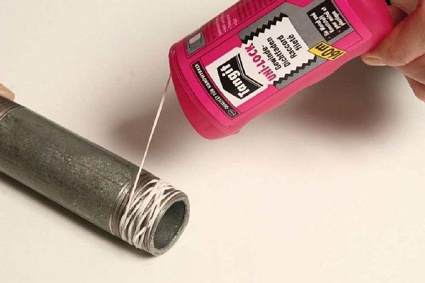 Уплътнителен шнур за резби Tangit Unilok Снимка – Уплътнителен шнур за резба Tangit Unilock