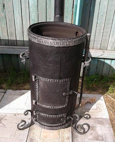 Снимка - Вариант на кръгла печка, направена от тръба