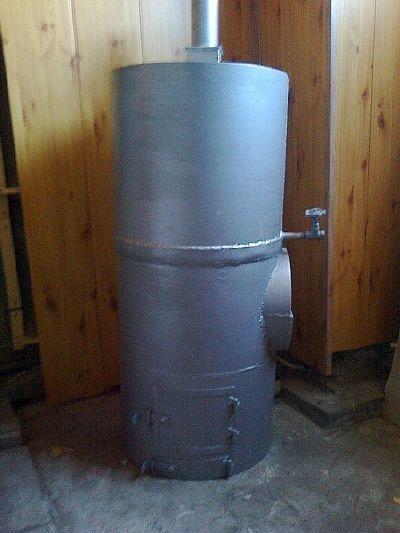 Снимка - Вертикална печка за сауна.