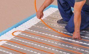 Снимка - Монтаж на тръби за подово отопление