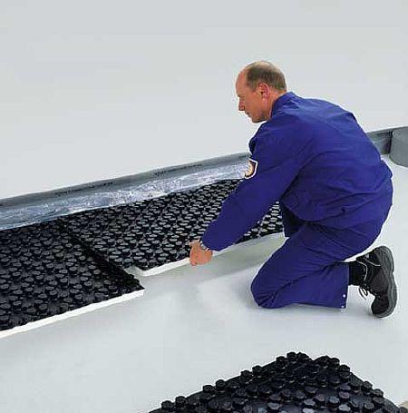 Снимка - Полагане на полистиролни панели