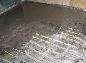 Снимка - Изливане на замазката