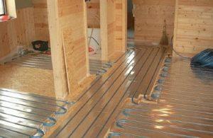 Снимка - Монтаж на подово отопление в лятна къща