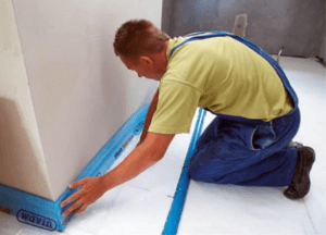 Залепете лентата