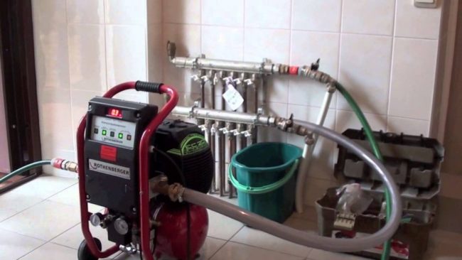 Снимка - Изпитване на налягане на водопроводна система