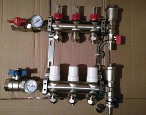 Снимка - Тестване на подово отопление с вода