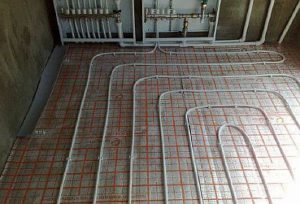 Снимка - Топъл под от полипропиленови тръби