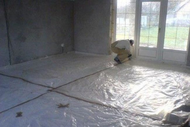 Снимка - Полагане на хидроизолационен слой