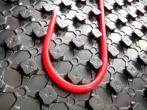 Снимка - Монтаж на тръби