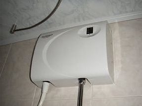 Снимка - Проточен бойлер