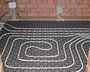 Снимка - Монтаж на тръбопровод от омрежен полиетилен