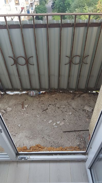 Снимка - Изравняване на пода на балкона