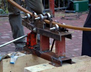 Снимка - Огъвач на тръби за профилни тръби