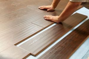 Снимка - Монтаж на ламиниран паркет