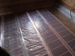 Снимка - Полагане на полиетилен