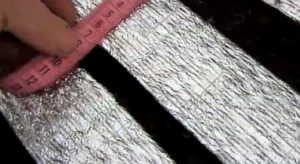 Снимка - Изрязване на топлоизолационни ленти