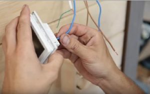 Снимка - Монтаж на термостат