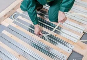 Снимка - Монтаж на тръби