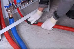 Снимка - Свързване на тръбопровода