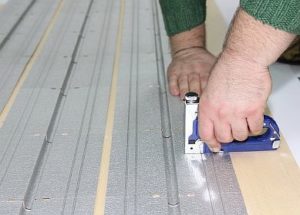 Снимка - Монтаж на метални плочи