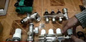 Снимка - Прикрепване на кран към връщащата линия