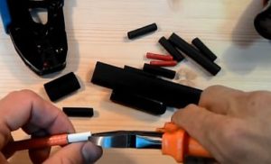 Снимка - Изгризане на ъгъл