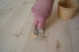 Снимка - Почистване на дървена основа