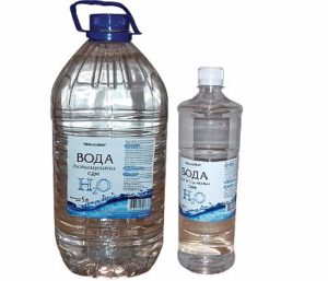 Снимка - Дестилирана вода