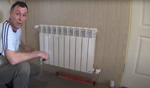 Снимка - монтаж на отоплителни радиатори