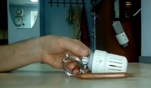 Снимка - Термо глава с дистанционен сензор