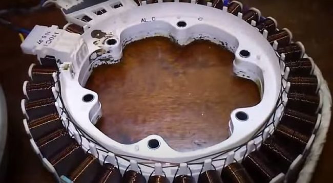 Снимка - статор на инвертора