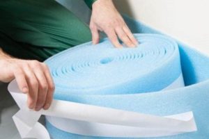 Самозалепващо се