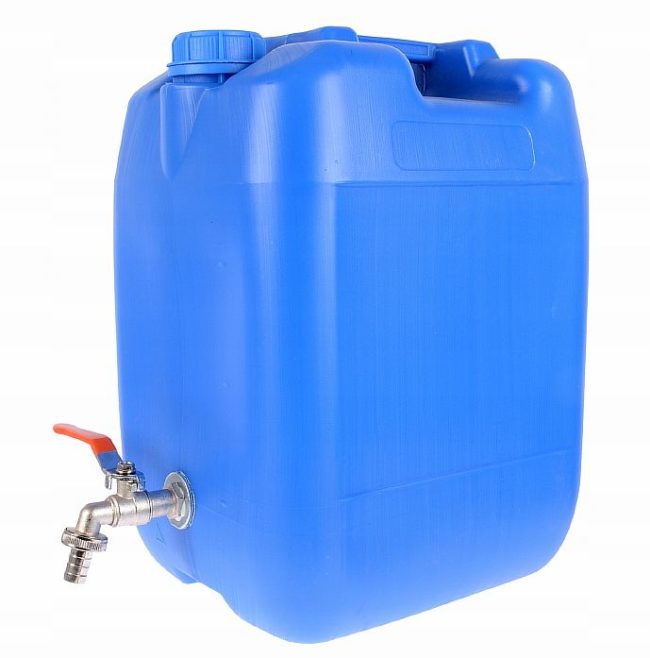 Снимка - Висящ резервоар за вода